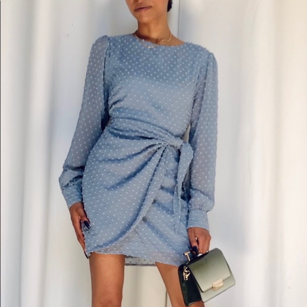 LULU’s SWISS DOT LONG SLEEVE DRESS